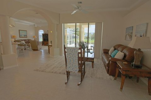 Casa en alquiler en Rotonda, Florida, 3 dormitorios, 205.04 m2 № 1835149 - foto 6