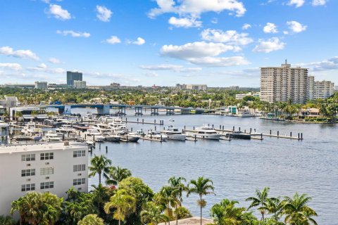 Copropriété à vendre à Fort Lauderdale, Floride: 2 chambres, 158.58 m2 № 2397828 - photo 3