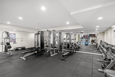Condo in Coral Gables, Florida, 1 bedroom  № 1486147 - photo 29