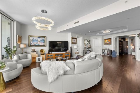 Condo in Tampa, Florida, 3 bedrooms  № 1847206 - photo 9