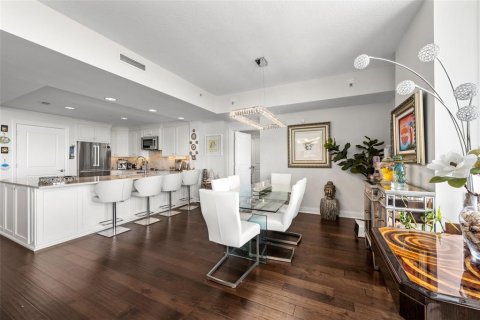 Condo in Tampa, Florida, 3 bedrooms  № 1847206 - photo 17