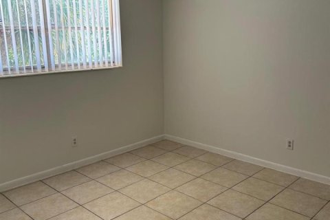 Copropriété à louer à Oakland Park, Floride: 2 chambres, 77.11 m2 № 2290174 - photo 13