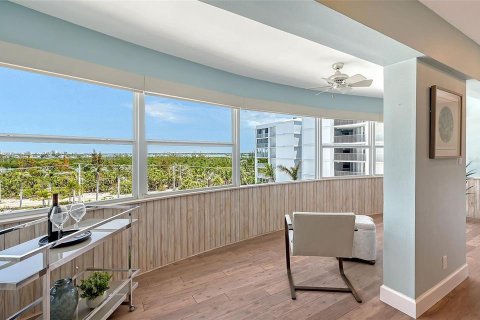 Condominio en venta en Sarasota, Florida, 2 dormitorios, 189.06 m2 № 1719185 - foto 6
