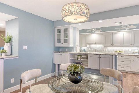 Condominio en venta en Sarasota, Florida, 2 dormitorios, 189.06 m2 № 1719185 - foto 11