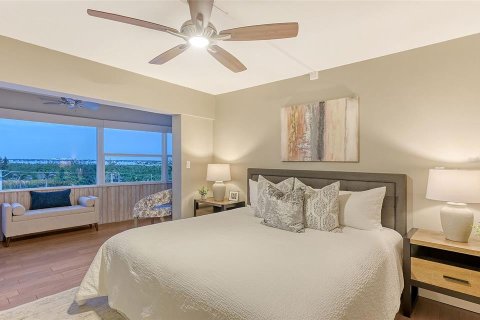 Condominio en venta en Sarasota, Florida, 2 dormitorios, 189.06 m2 № 1719185 - foto 19