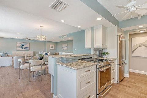 Condominio en venta en Sarasota, Florida, 2 dormitorios, 189.06 m2 № 1719185 - foto 12