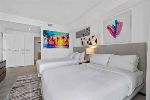 Hotel en venta en Hollywood, Florida, 2 dormitorios, 96.99 m2 № 1860099 - foto 8