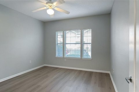 Condo in Orlando, Florida, 1 bedroom № 2101962 - photo 17