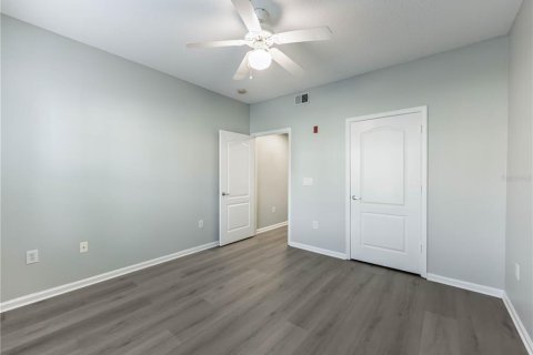 Condo in Orlando, Florida, 1 bedroom № 2101962 - photo 16