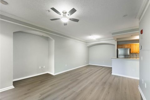 Condo in Orlando, Florida, 1 bedroom № 2101962 - photo 5