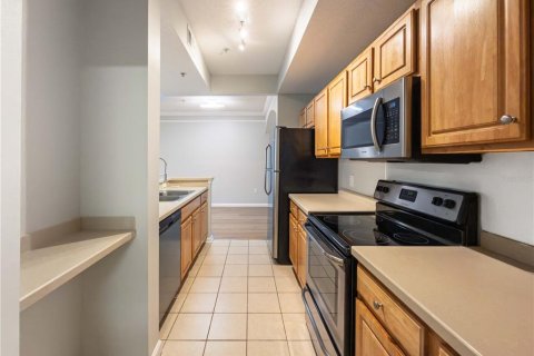 Condo in Orlando, Florida, 1 bedroom № 2101962 - photo 9