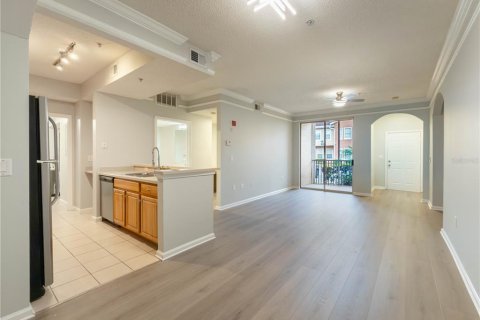 Condo in Orlando, Florida, 1 bedroom № 2101962 - photo 6