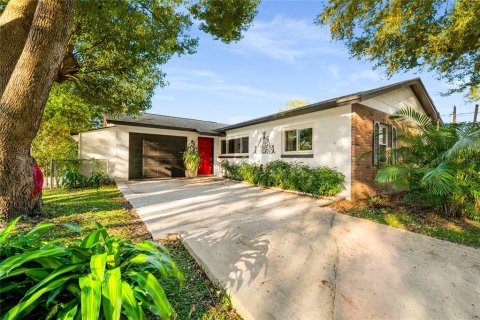 Villa ou maison à vendre à Altamonte Springs, Floride: 3 chambres, 118.91 m2 № 2416284 - photo 5