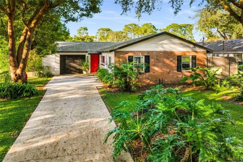 Villa ou maison à Altamonte Springs, Floride 3 chambres, 118.91 m2 № 2416284