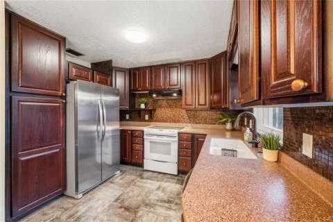 Villa ou maison à vendre à Altamonte Springs, Floride: 3 chambres, 118.91 m2 № 2416284 - photo 11