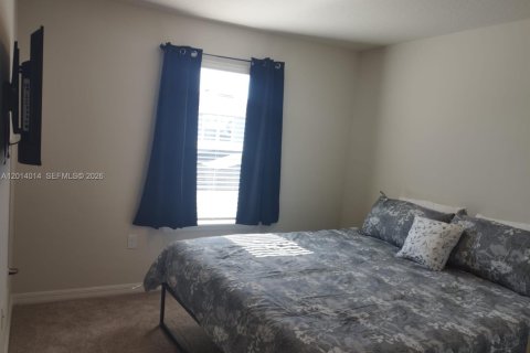 Touwnhouse à vendre à Clermont, Floride: 5 chambres № 2076050 - photo 17