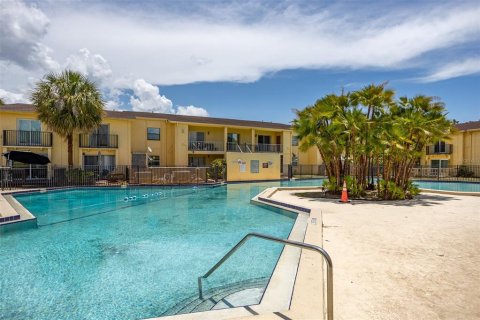 Copropriété à vendre à Tampa, Floride: 1 chambre, 69.68 m2 № 2197115 - photo 3