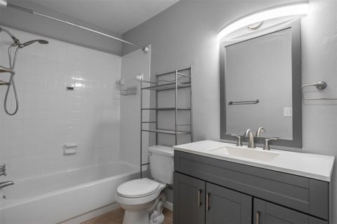 Copropriété à vendre à Tampa, Floride: 1 chambre, 69.68 m2 № 2197115 - photo 19