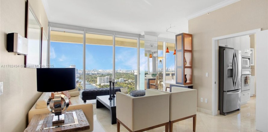 Condo à Miami Beach, Floride, 2 chambres № 1707549