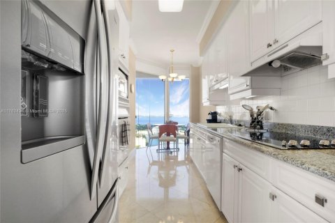 Copropriété à vendre à Miami Beach, Floride: 2 chambres, 128.21 m2 № 1707549 - photo 9