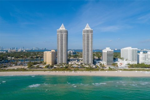 Copropriété à vendre à Miami Beach, Floride: 2 chambres, 128.21 m2 № 1707549 - photo 20