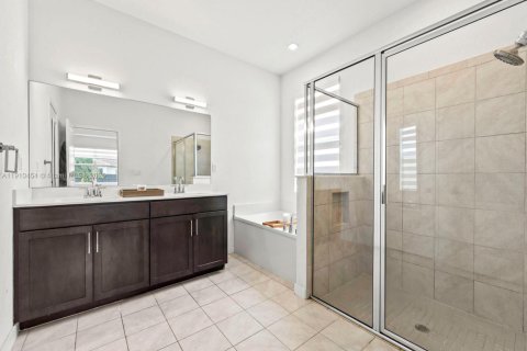 Villa ou maison à vendre à Homestead, Floride: 4 chambres, 238.85 m2 № 1968972 - photo 22