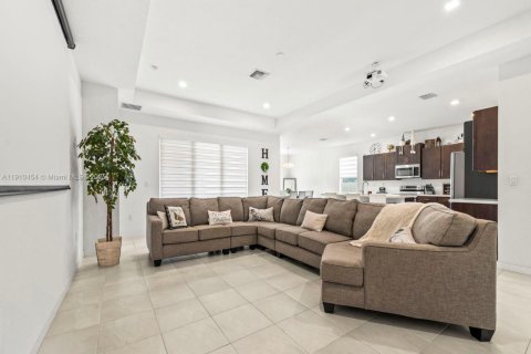 Villa ou maison à vendre à Homestead, Floride: 4 chambres, 238.85 m2 № 1968972 - photo 14