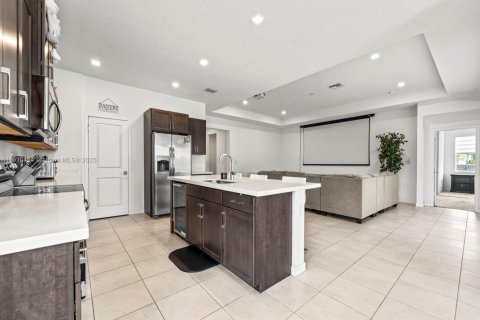 Villa ou maison à vendre à Homestead, Floride: 4 chambres, 238.85 m2 № 1968972 - photo 13