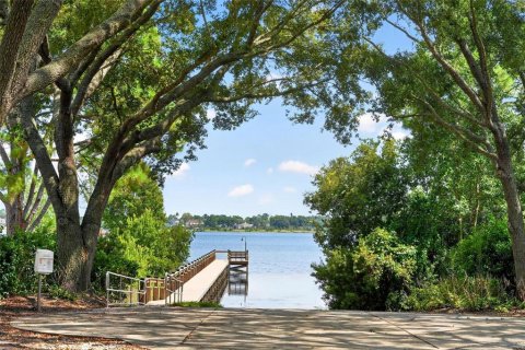 House in Mount Dora, Florida 4 bedrooms, 221.57 sq.m. № 2309007 - photo 21