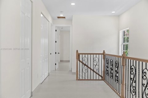 Villa ou maison à louer à Dania Beach, Floride: 3 chambres, 238.57 m2 № 2274679 - photo 29