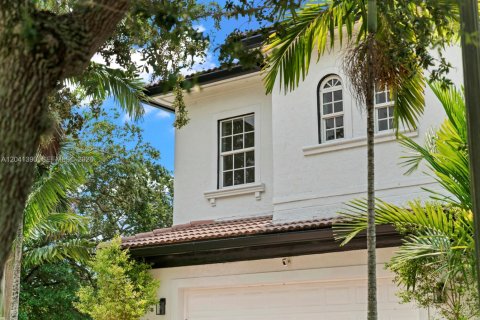Villa ou maison à louer à Dania Beach, Floride: 3 chambres, 238.57 m2 № 2274679 - photo 4