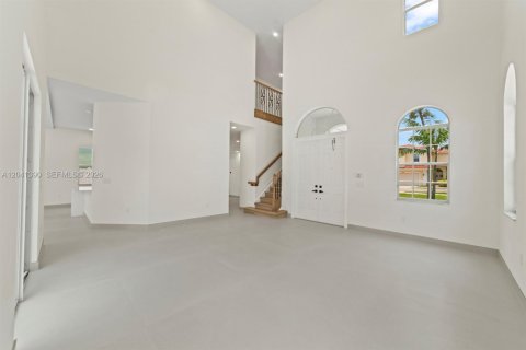 Villa ou maison à louer à Dania Beach, Floride: 3 chambres, 238.57 m2 № 2274679 - photo 8