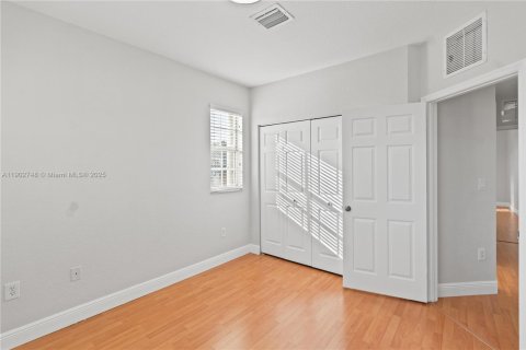 Condo in Homestead, Florida, 3 bedrooms  № 2061243 - photo 26