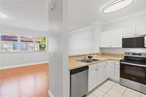 Condo in Homestead, Florida, 3 bedrooms  № 2061243 - photo 10