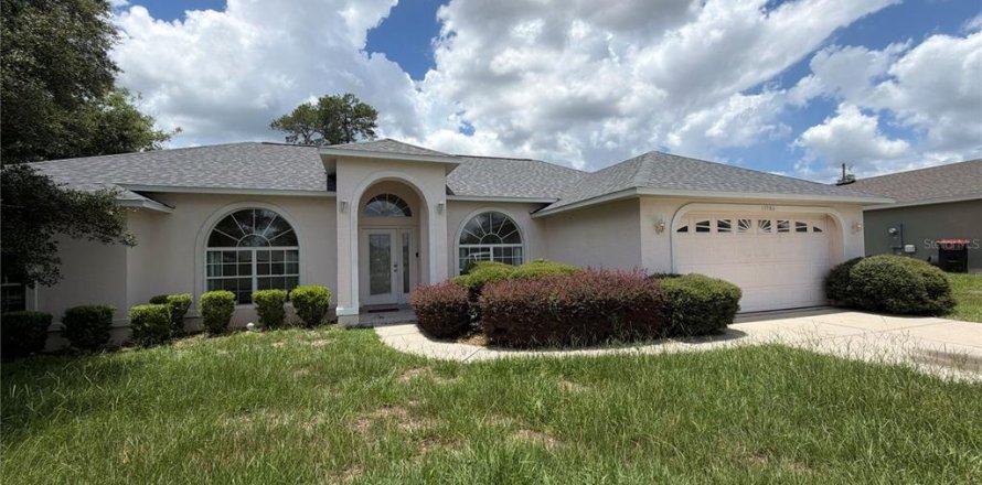 Casa en Ocala, Florida 3 dormitorios, 172.8 m2 № 2204630
