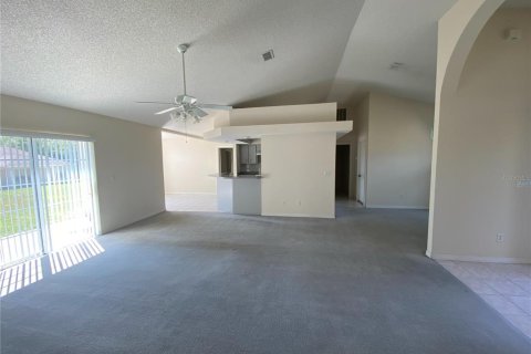Casa en alquiler en Ocala, Florida, 3 dormitorios, 172.8 m2 № 2204630 - foto 5
