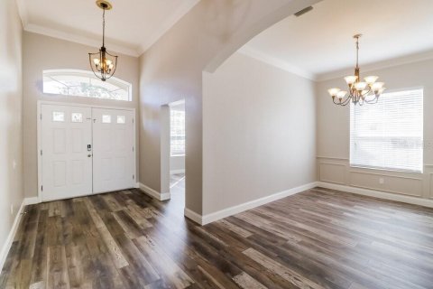 Villa ou maison à louer à Wesley Chapel, Floride: 4 chambres, 253.53 m2 № 2427265 - photo 4
