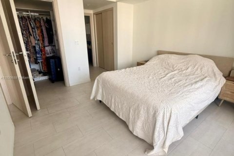 Copropriété à vendre à Miami, Floride: 1 chambre, 77.67 m2 № 1939821 - photo 12