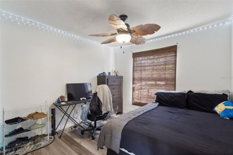 Villa ou maison à vendre à Orlando, Floride: 3 chambres, 108.23 m2 № 2396431 - photo 12
