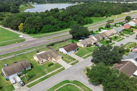Villa ou maison à vendre à Orlando, Floride: 3 chambres, 108.23 m2 № 2396431 - photo 23