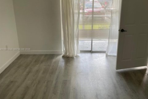 Купить кондоминиум в Майами, Флорида 2 спальни, 98.48м2, № 2008537 - фото 17