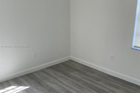 Купить кондоминиум в Майами, Флорида 2 спальни, 98.48м2, № 2008537 - фото 14