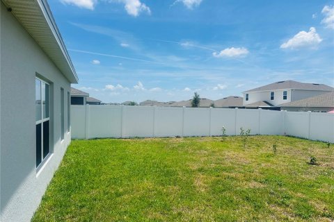 House in Haines City, Florida 4 bedrooms, 158.21 sq.m. № 1747226 - photo 16