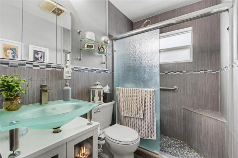 Villa ou maison à vendre à Deerfield Beach, Floride: 2 chambres, 110.55 m2 № 2066402 - photo 19