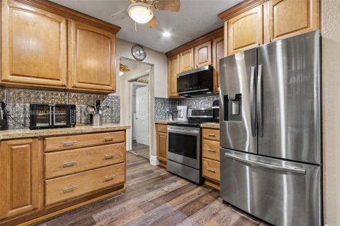 Villa ou maison à vendre à Deerfield Beach, Floride: 2 chambres, 110.55 m2 № 2066402 - photo 14