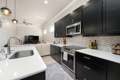 Villa ou maison à vendre à Gainesville, Floride: 5 chambres, 224.08 m2 № 1909944 - photo 14
