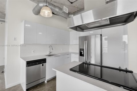 Copropriété à louer à Miami, Floride: 2 chambres, 92.34 m2 № 2076048 - photo 9