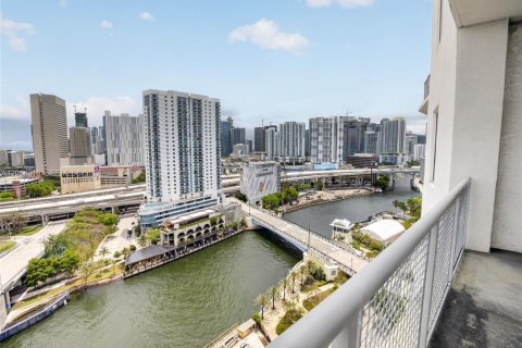 Copropriété à louer à Miami, Floride: 2 chambres, 92.34 m2 № 2076048 - photo 25