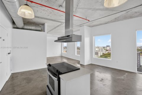 Copropriété à louer à Miami, Floride: 2 chambres, 92.34 m2 № 2076048 - photo 5