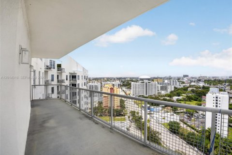 Copropriété à louer à Miami, Floride: 2 chambres, 92.34 m2 № 2076048 - photo 20